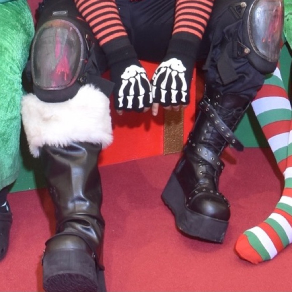 Men’s Demonia Thrasher Platform Boots - Picture 6 of 8